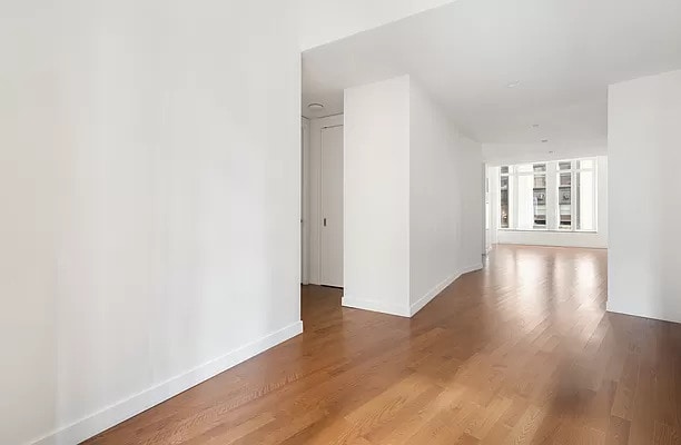 15 William St Unit 19H, New York City, NY 10004