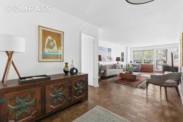 1199 Park Ave Unit 2F, New York City, NY 10128 - view of living area