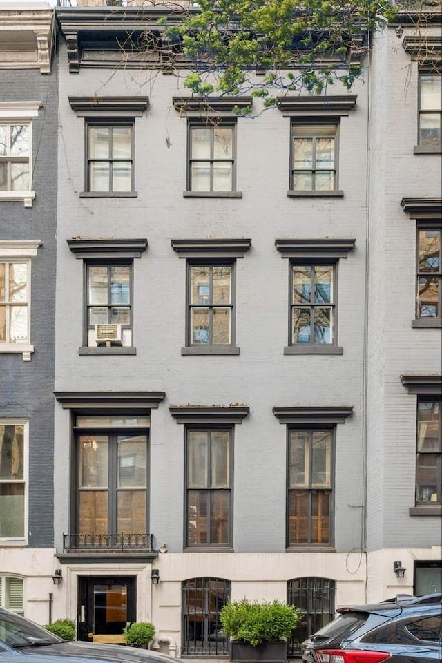 149 E 18th St Unit 2, New York City, NY 10003 - view of apartment building / complex