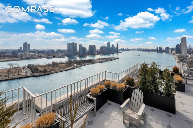 water view with a view of skyline