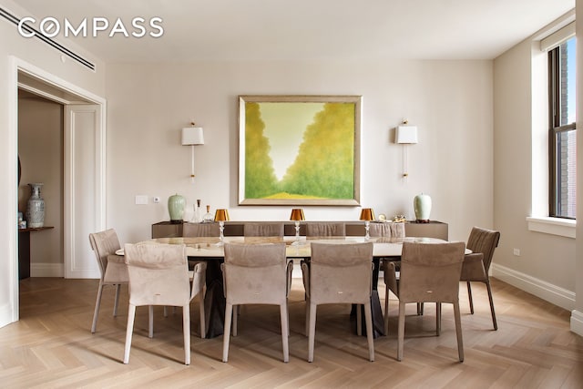 100 Barclay St Unit 20D, New York City, NY 10007 - dining area with baseboards