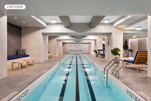 100 Barclay St Unit 20B, New York City, NY 10007 - view of indoor community pool