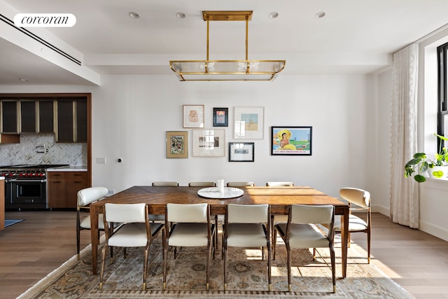 100 Barclay St Unit 20B, New York City, NY 10007 - dining room with wood finished floors and baseboards