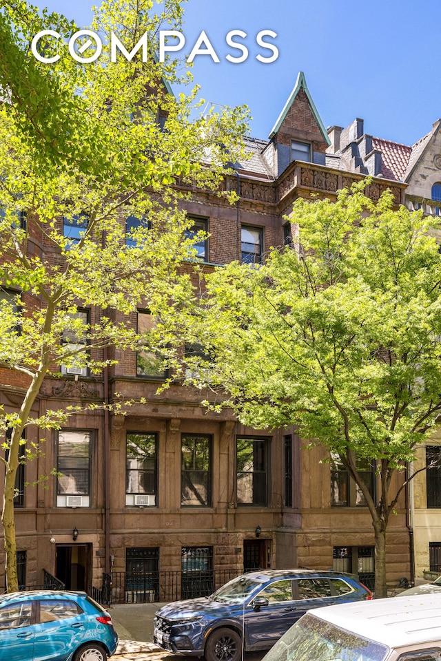 322 W 88th St Unit B, New York City, NY 10024 - view of property