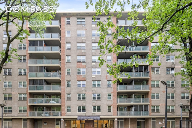 1065 Vermont St Unit 4L, New York City, NY 11207 - view of apartment building / complex