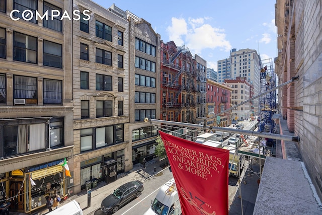 16 E 17th St Unit 3, New York City, NY 10003 - view of property featuring a city view