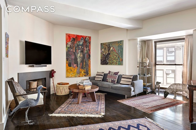 889 Broadway Pha, Pha, New York City, NY 10003 - living area featuring wood finished floors and a fireplace