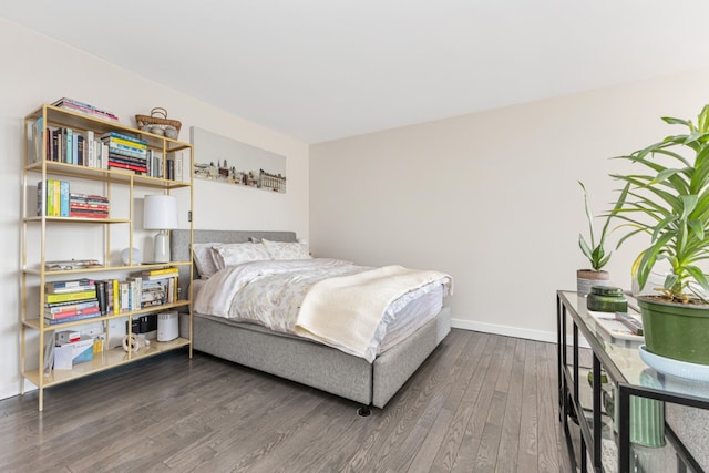 1641 3rd Ave Unit 28B, New York City, NY 10128 - bedroom with wood finished floors and baseboards