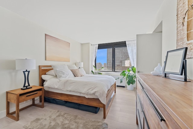 415 E 37th St Unit 31D, New York City, NY 10016 - view of bedroom