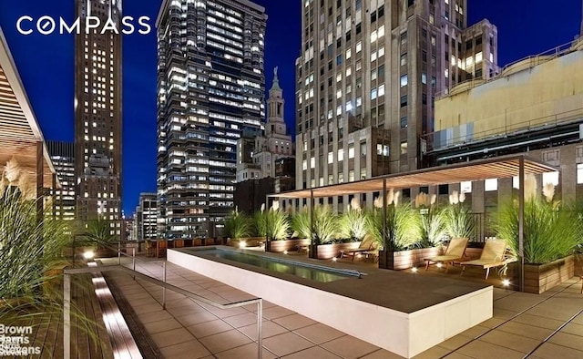 20 Pine St Unit 2905, New York City, NY 10005 - view of home's community with a view of city lights