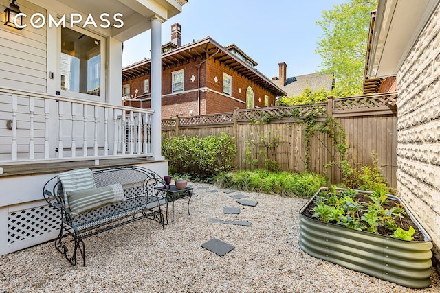 view of yard featuring fence