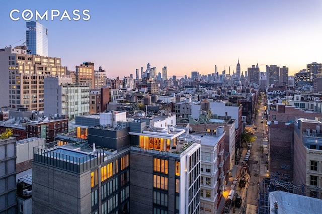 27 Wooster St Ph, Ph, New York City, NY 10013 - skyline view