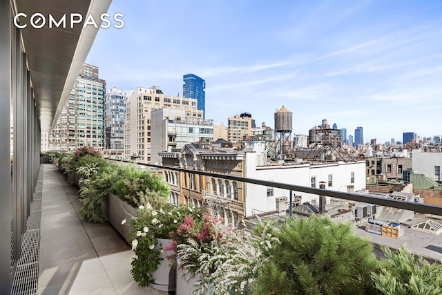 27 Wooster St Ph, Ph, New York City, NY 10013 - balcony featuring a view of skyline