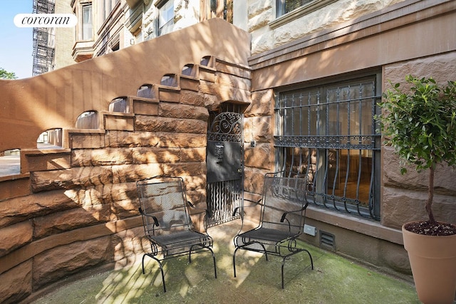 425 Convent Ave, New York City, NY 10031 - view of patio