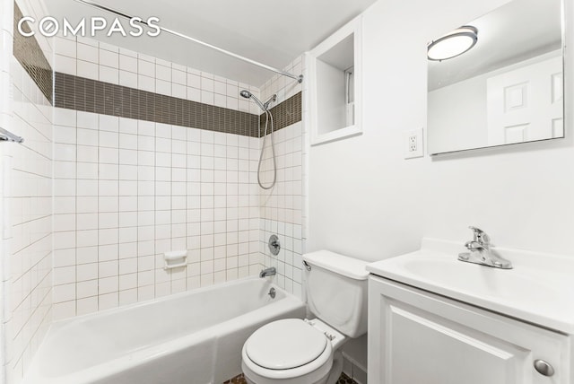331 E 92nd St Unit 1A, New York City, NY 10128 - full bath with bathtub / shower combination and vanity