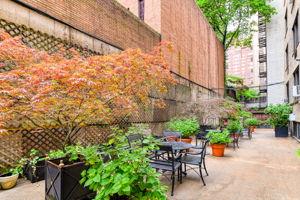 220 E 73rd St Unit 1-A, New York City, NY 10021 - view of patio