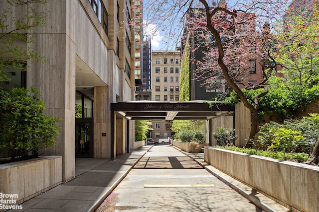 160 E 38th St Unit 7C, New York City, NY 10016 - view of community