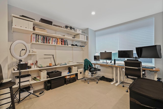 office with recessed lighting