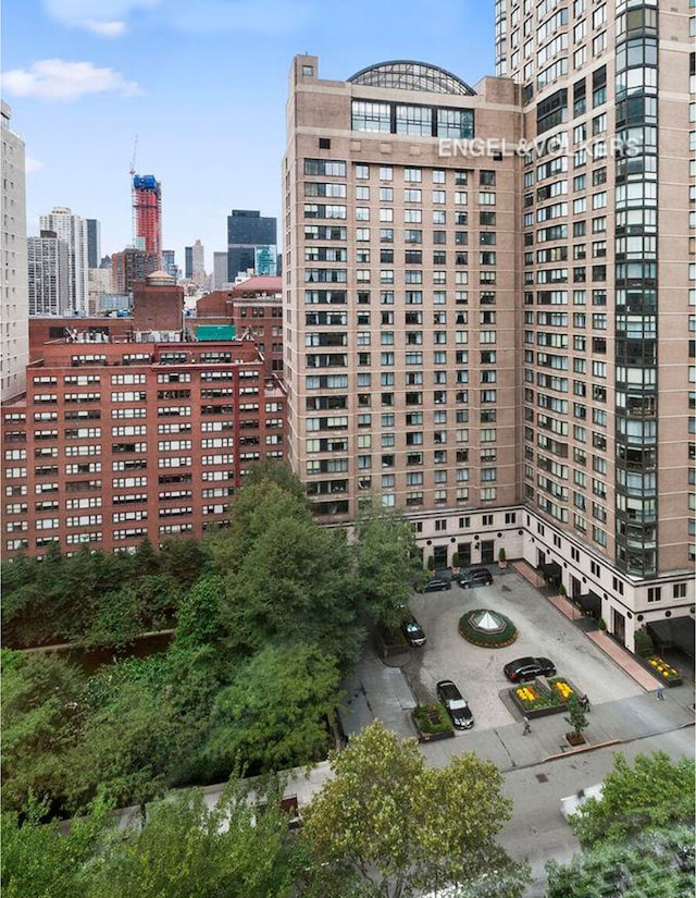 200 E 66th St Unit C1605, New York City, NY 10065 - city view