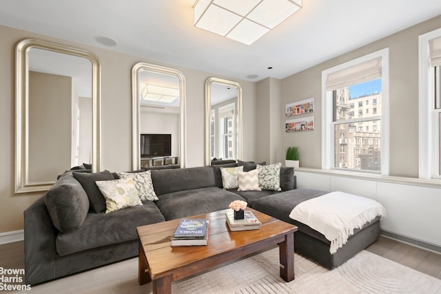 595 W End Ave Unit 9Fl, New York City, NY 10024 - living area with wood finished floors and baseboards