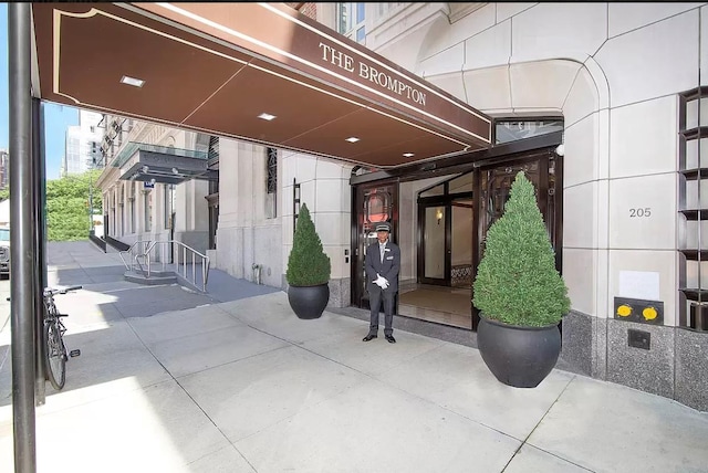 205 E 85th St Unit Ph2B, New York City, NY 10028 - view of patio / terrace
