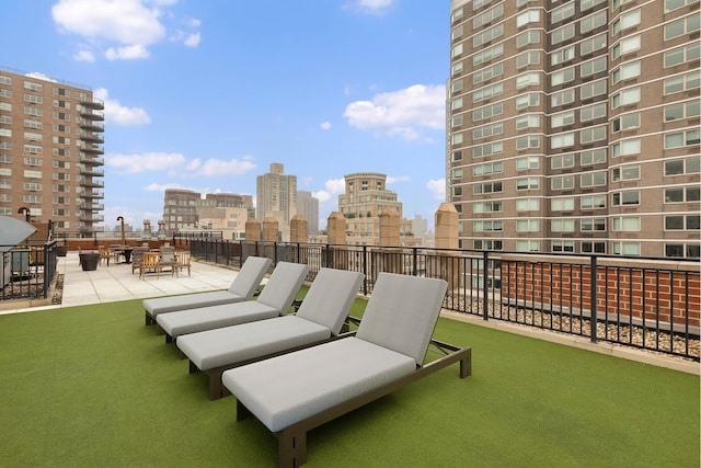 205 E 85th St Unit Ph2B, New York City, NY 10028 - view of patio with a skyline view