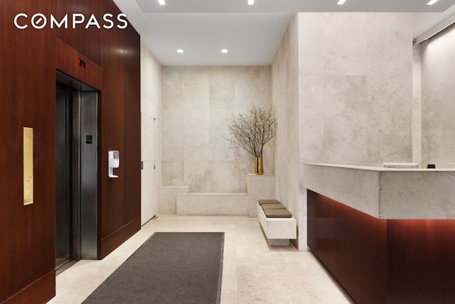 1065 Park Ave Unit 11A, New York City, NY 10128 - reception featuring recessed lighting