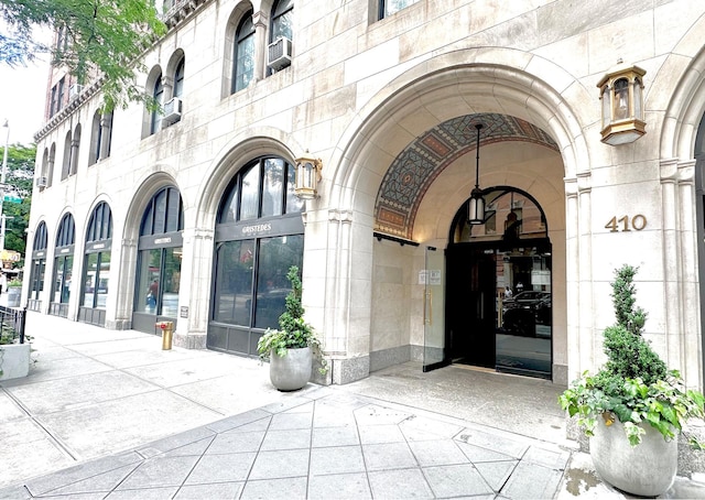 410 W 24th St Unit 4L, New York City, NY 10011 - property entrance with stone siding