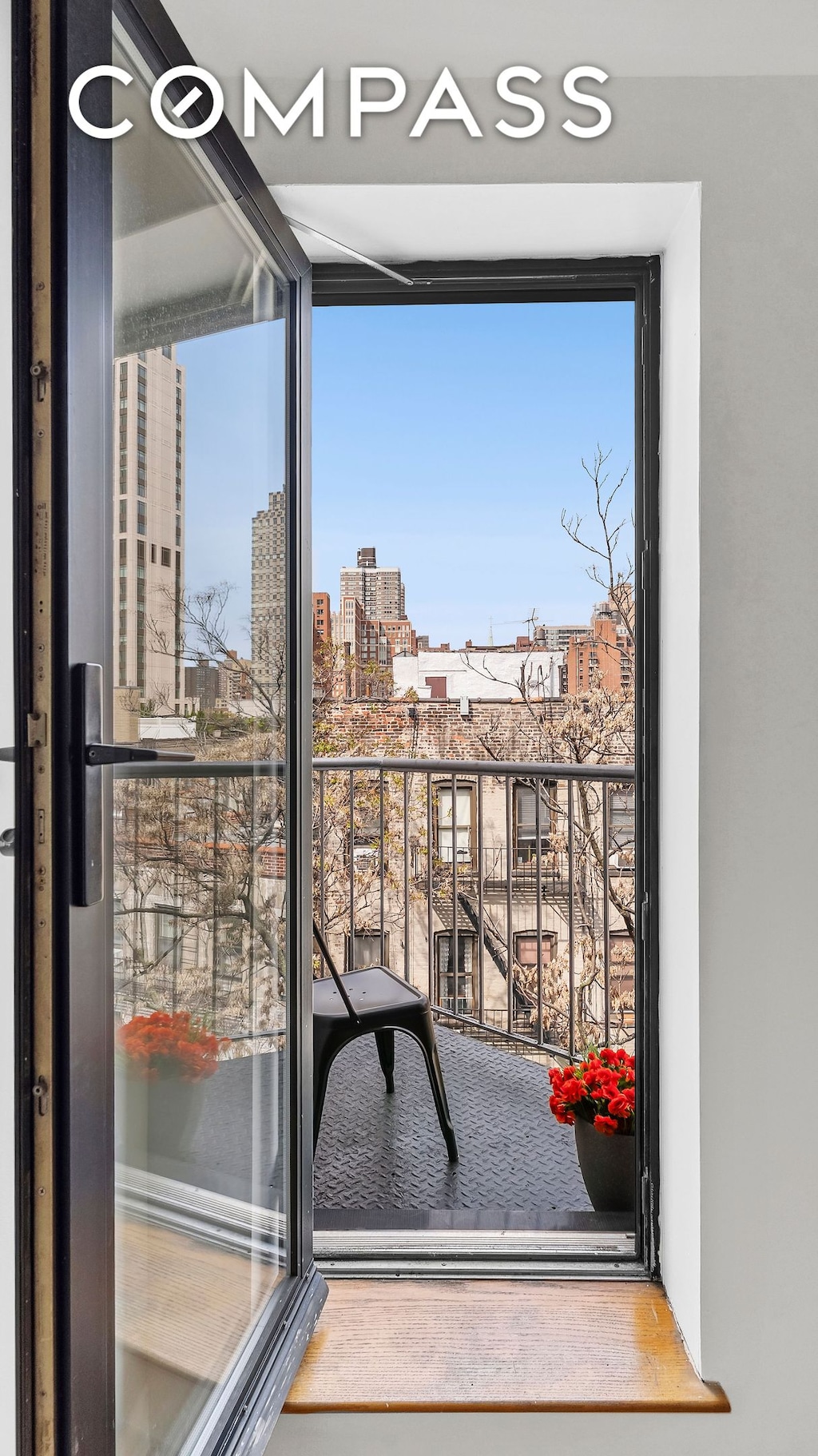 215 E 81st St Unit 7E, New York City, NY 10028 - balcony with a city view