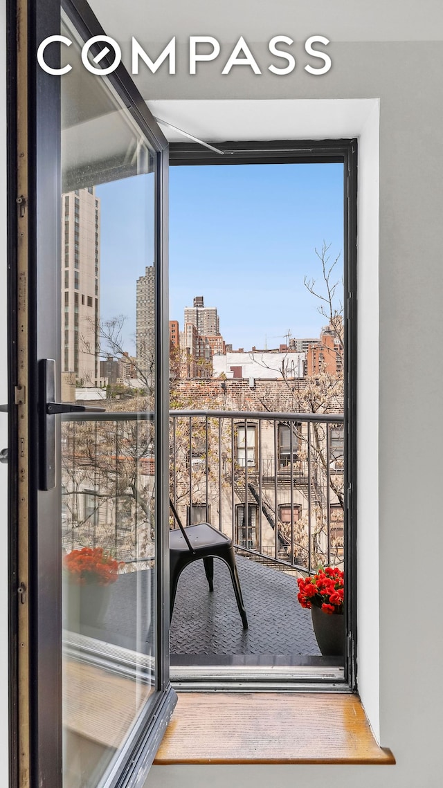 215 E 81st St Unit 7E, New York City, NY 10028 - balcony with a city view