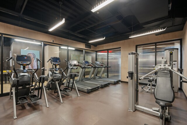 300 E 64th St Unit 9D, New York City, NY 10065 - view of exercise room