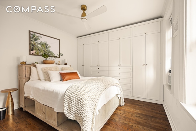 315 E 80th St Unit 2J, New York City, NY 10075 - bedroom featuring dark wood-type flooring, crown molding, and a ceiling fan