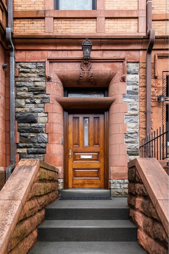 330 Convent Ave, New York City, NY 10031 - view of doorway to property