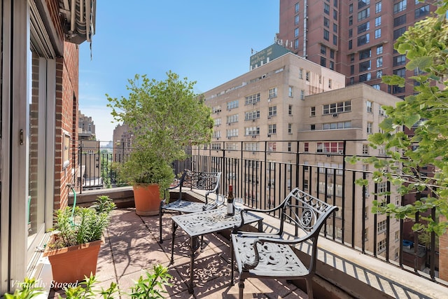 345 E 52nd St Unit 11D, New York City, NY 10022 - view of balcony