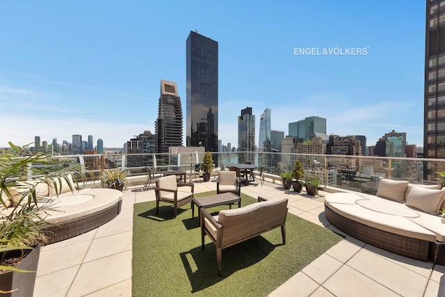 view of patio / terrace featuring a view of skyline