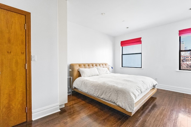 133 W 14th St Unit 6Ph, New York City, NY 10011 - bedroom with wood finished floors and baseboards