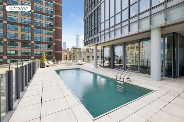 565 Broome St Unit S16B, New York City, NY 10013 - community pool with a patio area and a city view