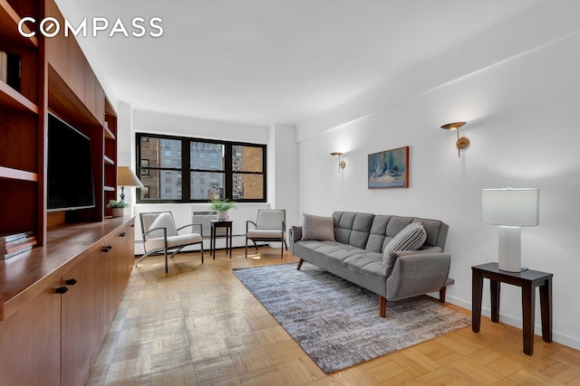 120 E 81st St Unit 8A, New York City, NY 10028 - view of living room
