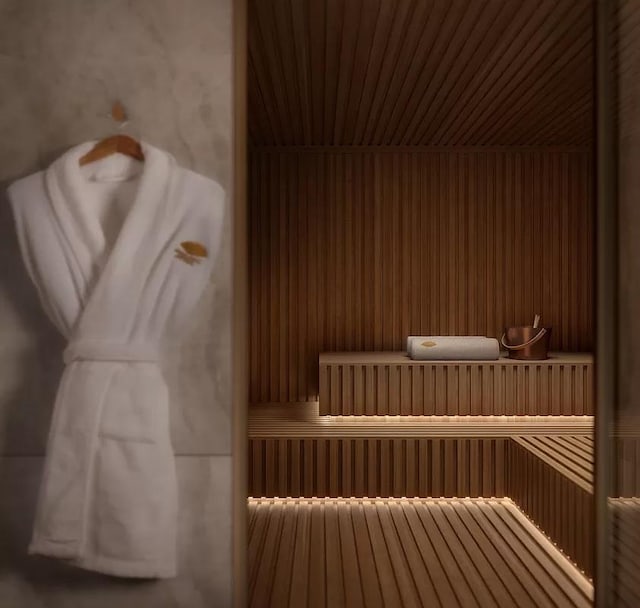 685 5th Ave Unit 15B, New York City, NY 10022 - view of sauna