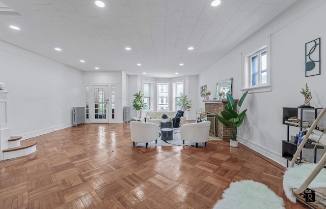 community lobby featuring recessed lighting
