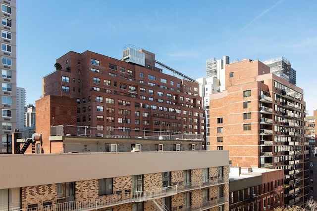 525 E 80th St Unit 9D, New York City, NY 10075 - view of property with a view of city