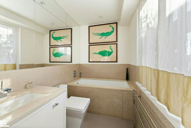 101 W 79th St Unit 14E, New York City, NY 10024 - full bathroom featuring a bath, vanity, and toilet