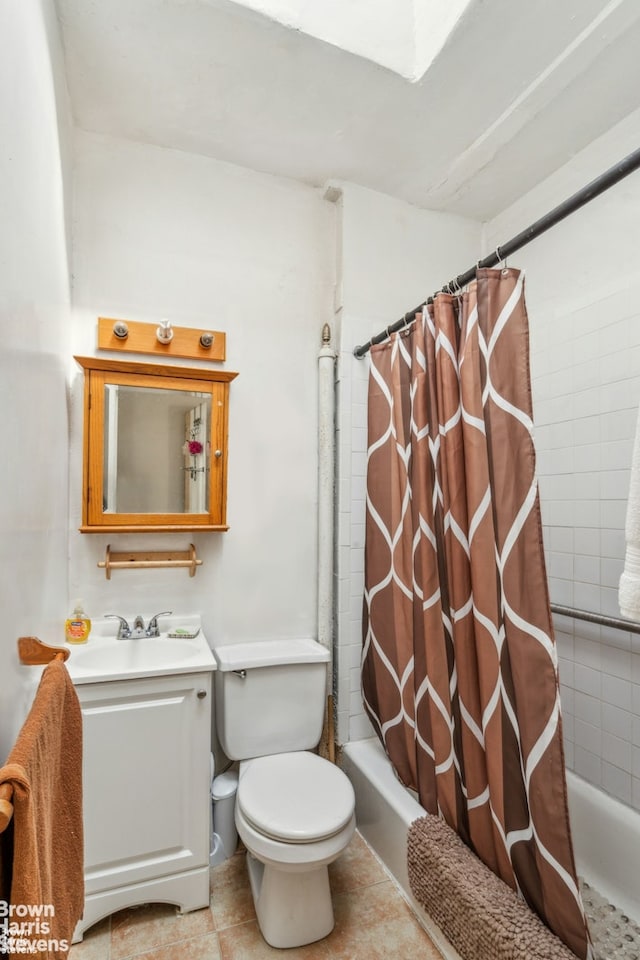 7 Sylvan Ct, New York City, NY 10035 - bathroom featuring vanity, shower / tub combo, and toilet
