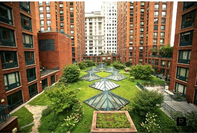 1 Irving Pl Unit P-8N, New York City, NY 10003 - view of property's community