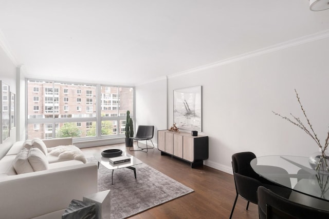 625 Main St Unit 834, New York City, NY 10044 - living room with crown molding, wood finished floors, and baseboards