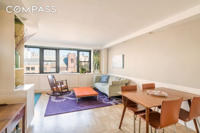230 E 15th St Unit 8N, New York City, NY 10003 - view of living area