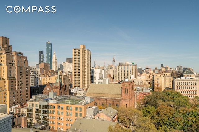 230 E 15th St Unit 8N, New York City, NY 10003 - skyline view