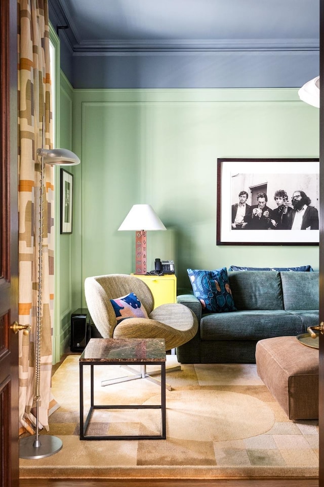 390 W End Ave Unit 2H, New York City, NY 10024 - living area featuring ornamental molding