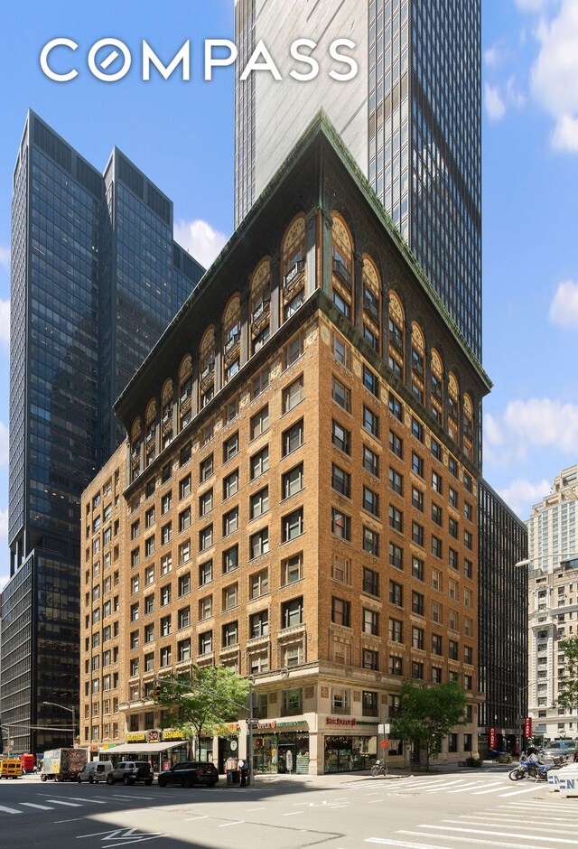 200 W 54th St Unit 8G, New York City, NY 10019 - view of building exterior