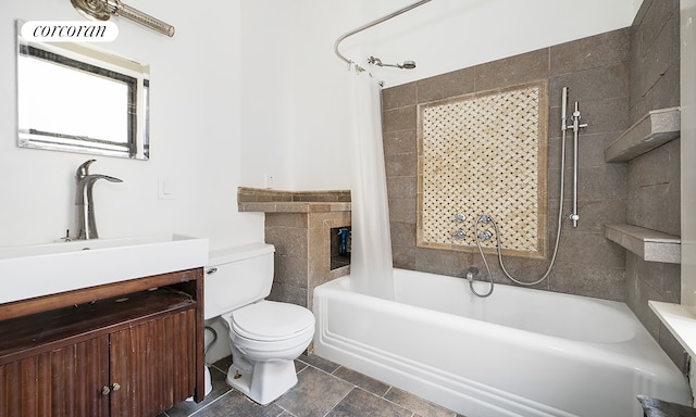 107 W 106th St Unit A, New York City, NY 10025 - bathroom with shower / tub combo, toilet, and vanity